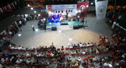 Denizli Beyağaç Belediyesi yeni yaşını coşkuyla kutladı