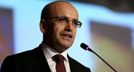 Bakan Şimşek'ten küresel  yatırımlara ilişkin önemli açıklamalar: 2003’ten önce yüzde 0,2 olan aldığımız pay 2003-2023 döneminde yüzde 0,9’a çıktı