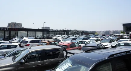 İkinci el arabalarda fiyatlar düşmeye devam ediyor!