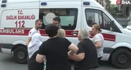 İstanbul'da can pazarı: 6 katlı bina alev aldı