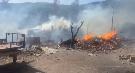 Kastamonu'da yangın: 10 ev alevlere teslim oldu