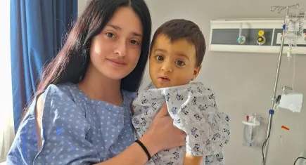 Hayat veren teyze: 11 aylık Eren'e hayat hediyesi
