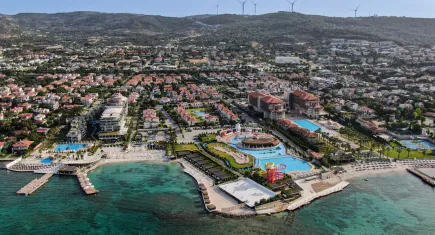 Çeşmeli turizmciler bayramcıları bekliyor