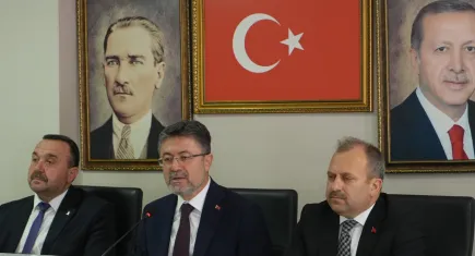 Bakan Yumaklı: Mesele, sadece bir ülkenin mazlum ve mağdur insanlara uyguladığı soykırım değildir, Anadolu’nun savunmasıdır