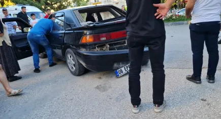 Afyonkarahisar’da kaza: 2 genç ağır yaralandı