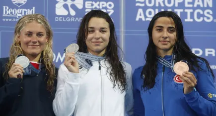 Milli yüzücü Su Sporları Şampiyonası'nda  Avrupa üçüncüsü oldu