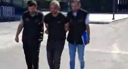 Çocuklarını camdan sarkıtan şahıs tutuklandı!