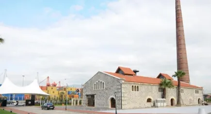 Çocuk ve Balıkçıl filmi İzmir Tarihi Havagazı Fabrikası'nda