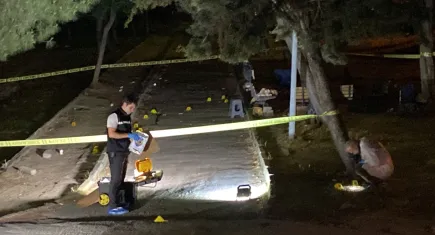 İstanbul'da bir hastanenin bahçesinde silahlı çatışma