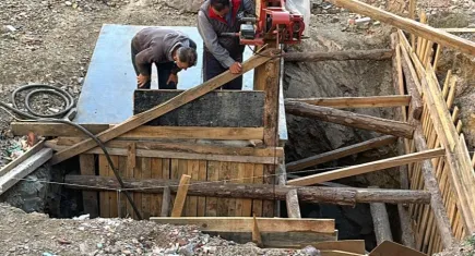 Kağıthane'de inşaatta kaza: İşçi 10 metreden zemine çakıldı, itfaiye harekete geçti