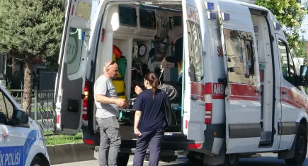 Malatya'da kaza: 2 araç birbirine girdi