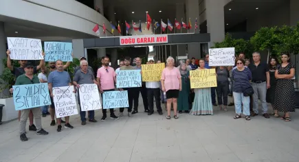 Antalya esnafı, kapalı dükkanlardan dertli 