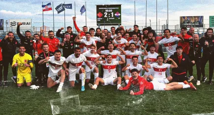 Altınordulu futbolculara milli davet