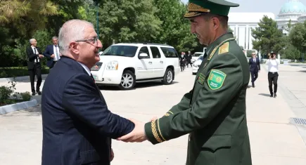 Bakan Güler Türkmenistan’a gitti