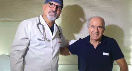 İzmir'de milli tenisçiden dev kitle çıkarıldı