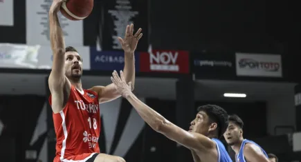 A Milli Erkek Basketbol Takımı Filipinler’i yendi