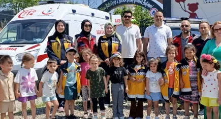 Minik öğrenciler sağlık hizmetlerini öğrendiler