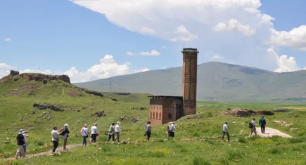 Kars’ın tarihi kenti Ani’ye ziyaretçi akını