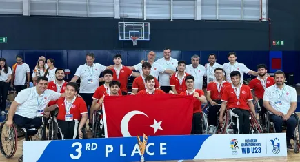 Arda Albayrak, İzmir'in gururu oldu
