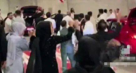 İstanbul'da tüneli kapatıp halay çekenlere para cezası