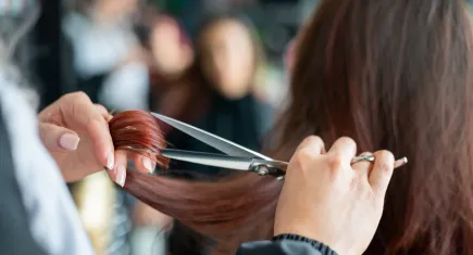 Bakanlıktan yeni düzenleme: Kuaför ve güzellik salonları haftanın bir günü kapalı olacak