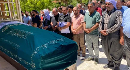 İzmir'deki patlamada hayatını kaybedenler son yolculuğuna uğurlandı