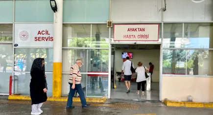 İzmir'de acil servisler alarm veriyor