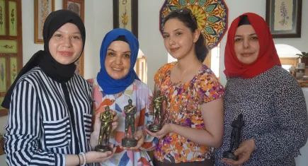 Edirneli kadınlardan efsanevi yağlı güreşçilerin bibloları