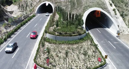 İzmir Sabuncubeli Tünelleri trafiğe kapatıldı!
