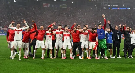 İzmir takımlarından milli takıma tebrik mesajı!