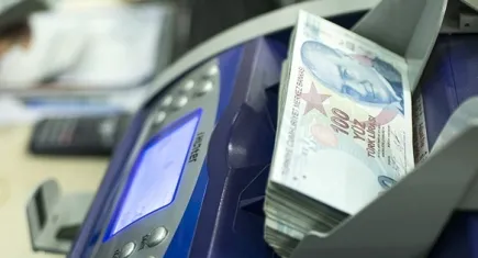 Türk lirası reelde son 3 yılın zirvesinde