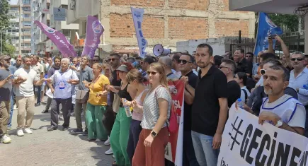 İzmir'de memurlar ile Büyükşehir arasındaki kriz çözülemiyor