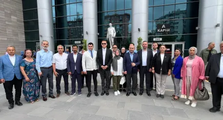 Yılmaz Büyükerşen'in yargılandığı ‘Haksız mal edinme’ davası başladı