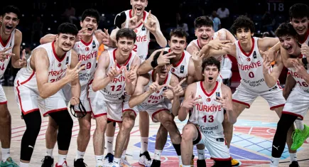 Türkiye U17 Basketbol Milli Takımı dünya üçüncüsü