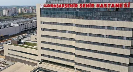Şehir hastanesinde gergin anlar: Güvenlik ile hasta kavga etti!