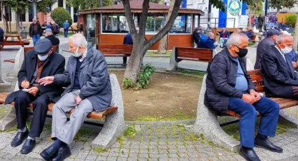 Emeklilerden erken seçim haykırışı: Çare halk olacak!