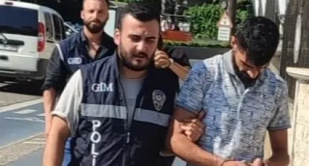 Marmaris’te insan kaçakçıları tutuklandı