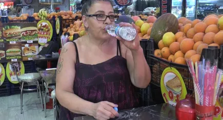Uzmanından yaz aylarında su tüketimi tavsiyeleri: Kilo başına 30-35 mililitre