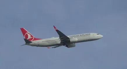 Van'daki uçak seferleri yetersizliğine tepkiler artıyor: Vatandaş isyanda!