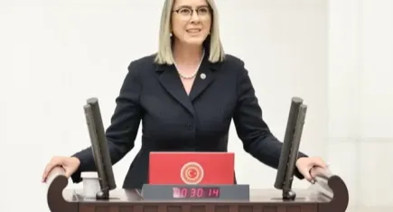 İzmir milletvekili mecliste Srebrenitsa hakkında konuştu