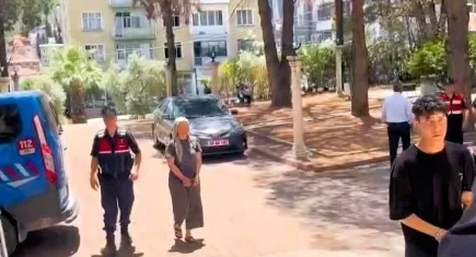 Şiddet gördüğü evine geri dönünce koca katili olan kadın tutuklandı!