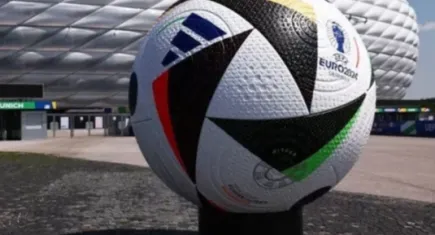 EURO 2024 finali heyecanı: İspanya ve İngiltere Berlin'de karşı karşıya!