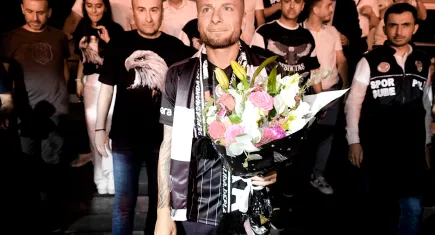 Beşiktaş'ın yeni yıldızı Ciro Immobile İstanbul'da!