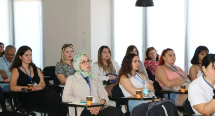 Genç gazetecilere meslek etiği ve branşlaşmanın önemi anlatıldı