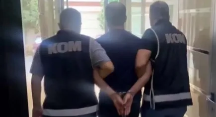 İzmir’deki rüşvet operasyonunda 15 kişiye tutuklama