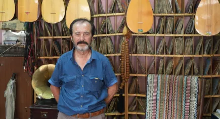 Kırıkkale'nin plak tutkunu müzisyeni Erol Tombak'ın eşsiz koleksiyonu
