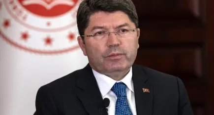 Bakan Tunç : Mersin'deki olayda 9 kişi gözaltına alındı