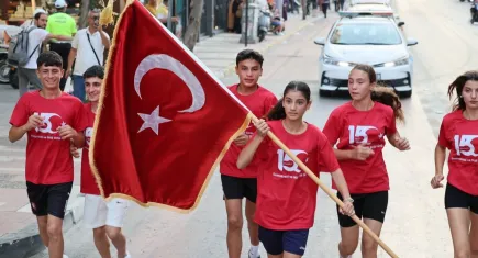 Manisa’da ‘15 Temmuz Sancak Koşusu’ büyük bir coşkuyla gerçekleştirildi