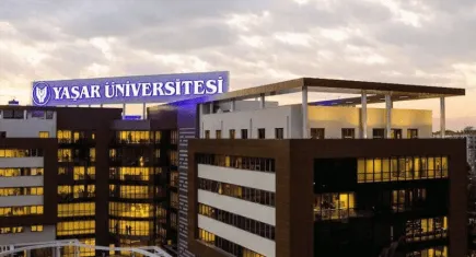 Yaşar Üniversitesi kadrolarını yeni isimlere açtı