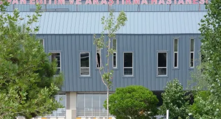 Van'da ‘Tüp Bebek Merkezi' açıldı